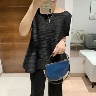 Miyake Áo Thun Tay Ngắn Dáng Rộng Xếp Ly Xẻ Tà Bên Hông Phong Cách Tây Ban Nha Thời Trang Cho Nữ