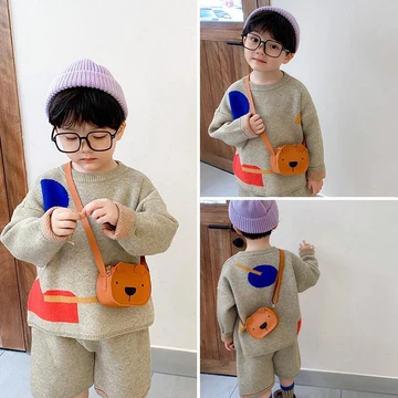 Phiên bản Hàn Quốc Ba lô bên trẻ em Túi đeo chéo động vật Ví đựng tiền xu dễ thương Túi trẻ em Túi đeo vai gấu Túi thỏ Ví trẻ em Túi đeo chéo trẻ em Túi đeo chéo trẻ em Túi phong bì màu đỏ Túi trẻ em 
