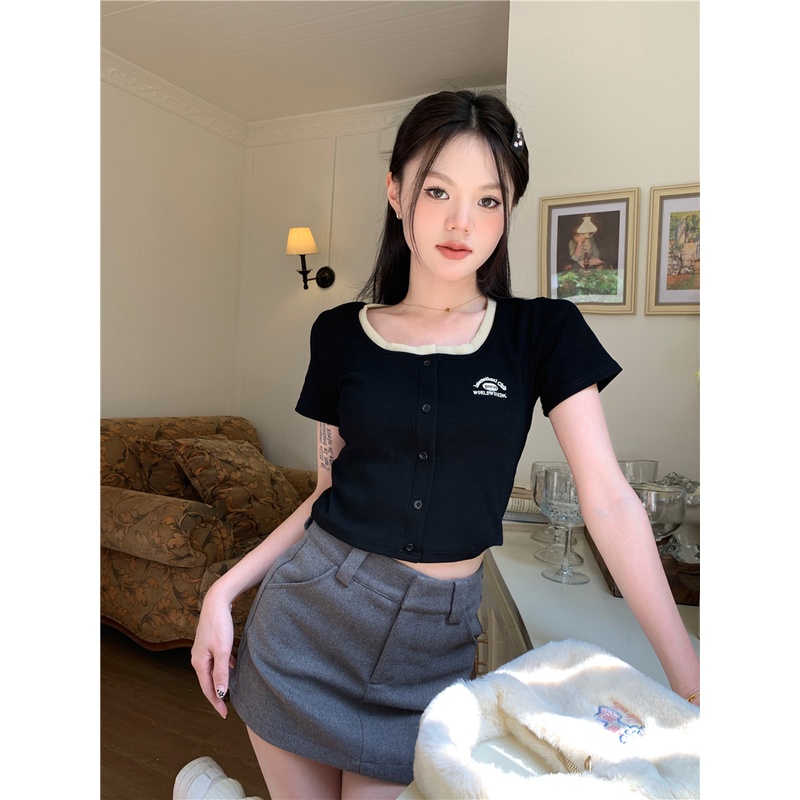 Áo Thun Lửng Cổ Vuông Eo Cao Dáng Ôm Thêu Họa Tiết Xinh Xắn Phong Cách retro Mỹ