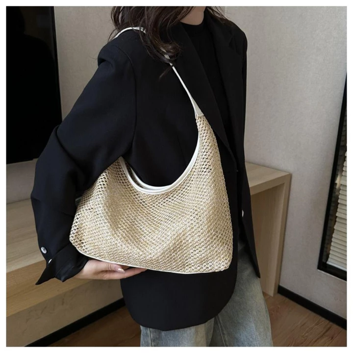 Women's Minimalist Woven Straw Shoulder Bag – 4
