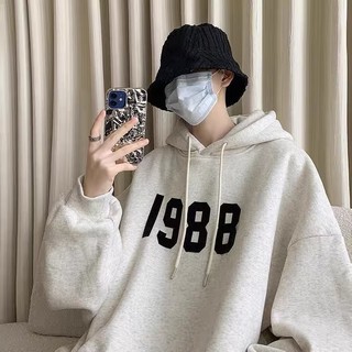 Áo hoodie có mũ trùm đầu