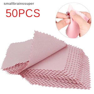 Bộ 50 Khăn Lau Đánh Bóng Trang Sức Chống Xỉn MàuBộ 50 Khăn Lau Đánh Bóng Trang Sức Chống Xỉn Màu Bằng Bạc Thời Trang