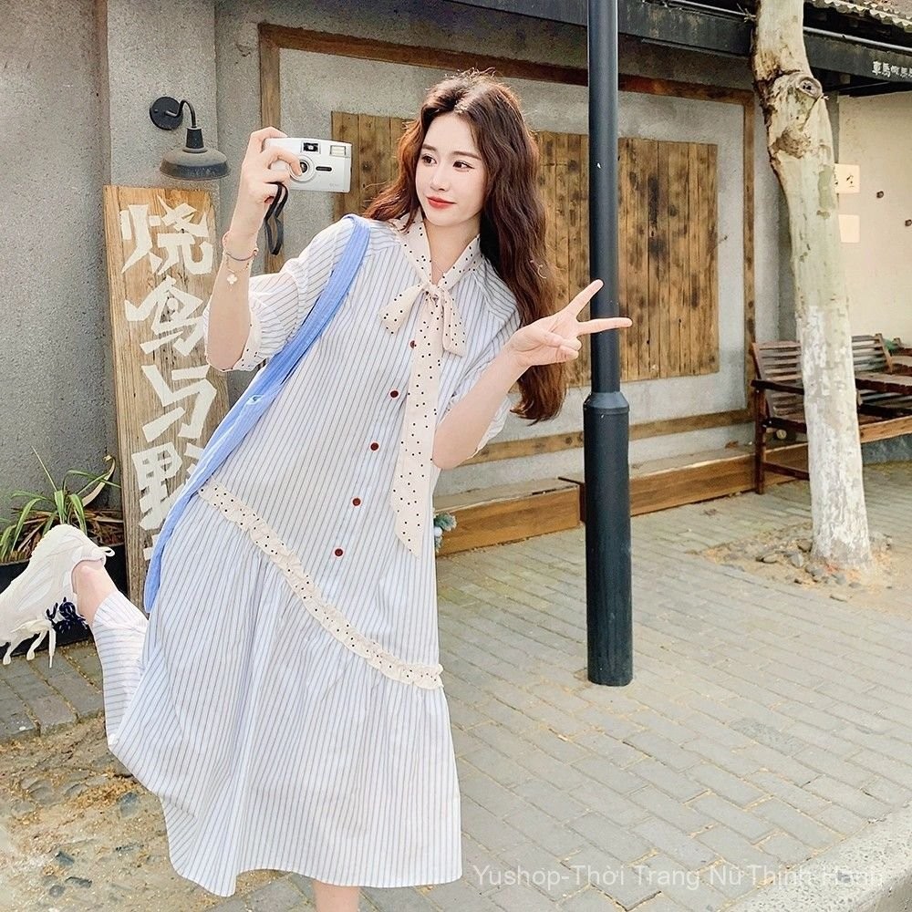 [YU]Set đồ nữ kiểu Hàn, váy midi xanh nhạt phối sơ mi rộng chấm bi, phong cách đại học.