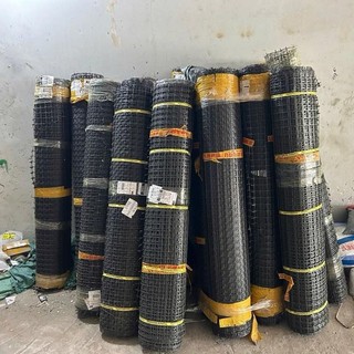 Loại 1. Ô 2cm cao 1M dài 50M. Lưới nhựa hàng rào. Nhựa nguyên sinh dùng trong chăn nuôi. Ô mắt nhỏ