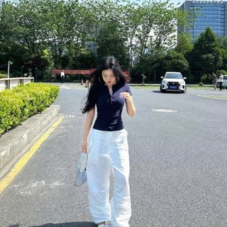 Áo kiểu croptop nữ dáng ôm body gồm 6 cúc cài thêu chữ RN