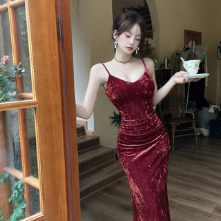 Kích Thước Lớn Có Thể Mặc Vải Mềm Nhung Mỏng Phù Hợp Với Ánh Sáng Trưởng Thành Phong Cách Mặc Đen Xếp Ly Mông Đáy Bên Trong Treo Đầm Nữ