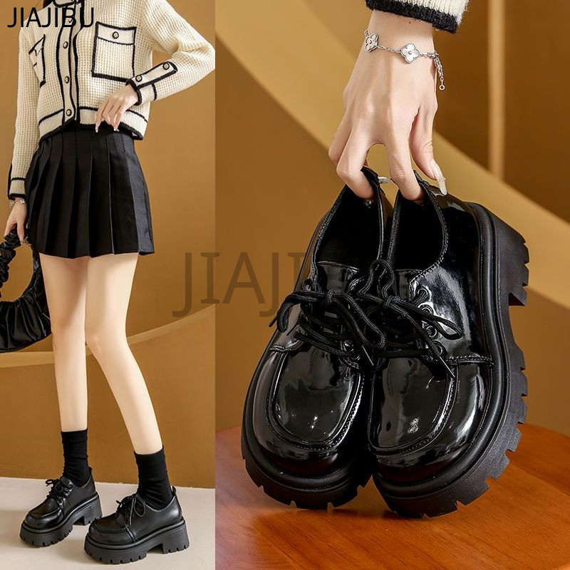Size 34-42 Giày Da Nhỏ Mũi Tròn Chống Trượt Phong Cách Anh Có Gót Dày Giày Nữ Size Lớn Chất Lượng Cao Giày Đi Học Cao Gót Màu Đen Phong Cách Học Sinh Korean Fashion Platform Lolita Mary Jane Shoes Retro Japanese Princess Style Doll Shoes Giày Cosplay JK
