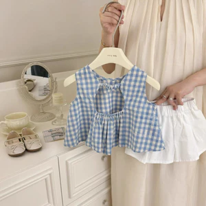 Bộ áo sơ mi trẻ em dây mùa hè cho bé gái Phiên bản Hàn Quốc Trẻ em tươi ngọt ngào Bộ áo Vest hai mảnh