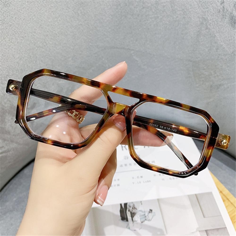 Kính mắt thời trang cầu đôi SUNKISSD UV 400 Da báo Nam