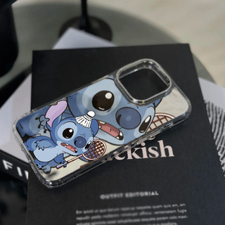 Ốp điện thoại cầu lông Stitch chơi cho iPhone 16 / 15 / 14 / 13 / 12 / 11 / PRO MAX / MINI / PLUS / X / XR gương chống rơi và chống sốc Vỏ bảo vệ lỗ lớn