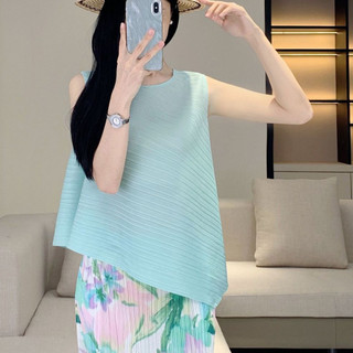 Miyake áo thun xếp ly cho nữ, thời trang sang trọng mùa hè với thiết kế đơn giản cổ tròn màu trơn