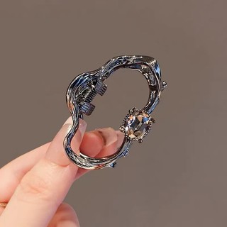 MAUROPOLI [Sẵn Sàng] Phong Cách Mới Cao Cấp Chất Lỏng Tinh Tế Đám Mây Cá Mập Kẹp Tóc Nửa Phần Đầu Lưng Thời Trang Điểm Kim Cương