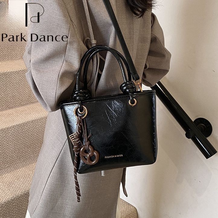 Women's Bucket Bag – 7