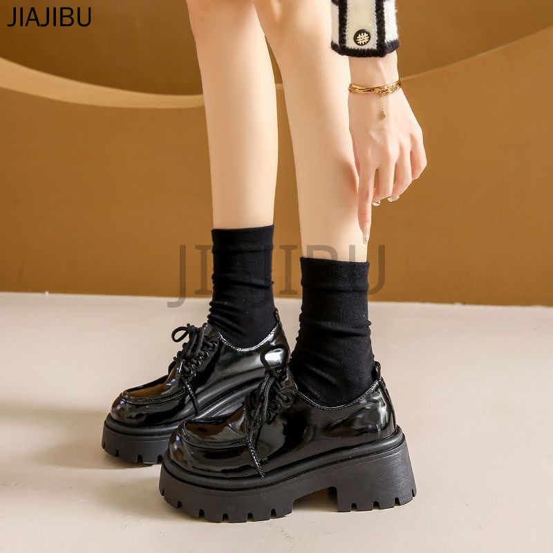Size 34-42 Giày Da Nhỏ Mũi Tròn Chống Trượt Phong Cách Anh Có Gót Dày Giày Nữ Size Lớn Chất Lượng Cao Giày Đi Học Cao Gót Màu Đen Phong Cách Học Sinh Korean Fashion Platform Lolita Mary Jane Shoes Retro Japanese Princess Style Doll Shoes Giày Cosplay JK