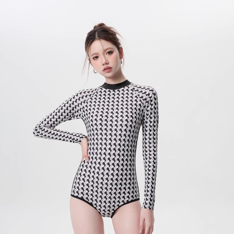 Bộ đồ lướt sóng dài tay một mảnh Bộ đồ lặn biển Bộ đồ sứa Bộ đồ chống nắng bảo thủ Sw