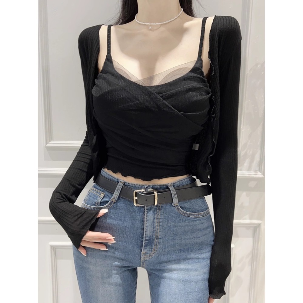Lưới xếp li + Bộ đồ Cardigan mỏng