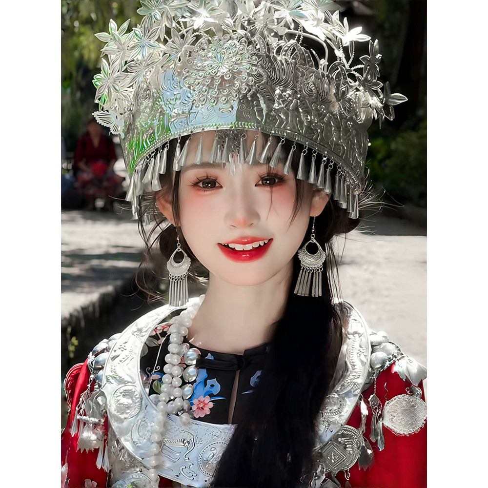 Bông tai tua rua dài phong cách dân tộc cổ điển, phù hợp ngày lễ