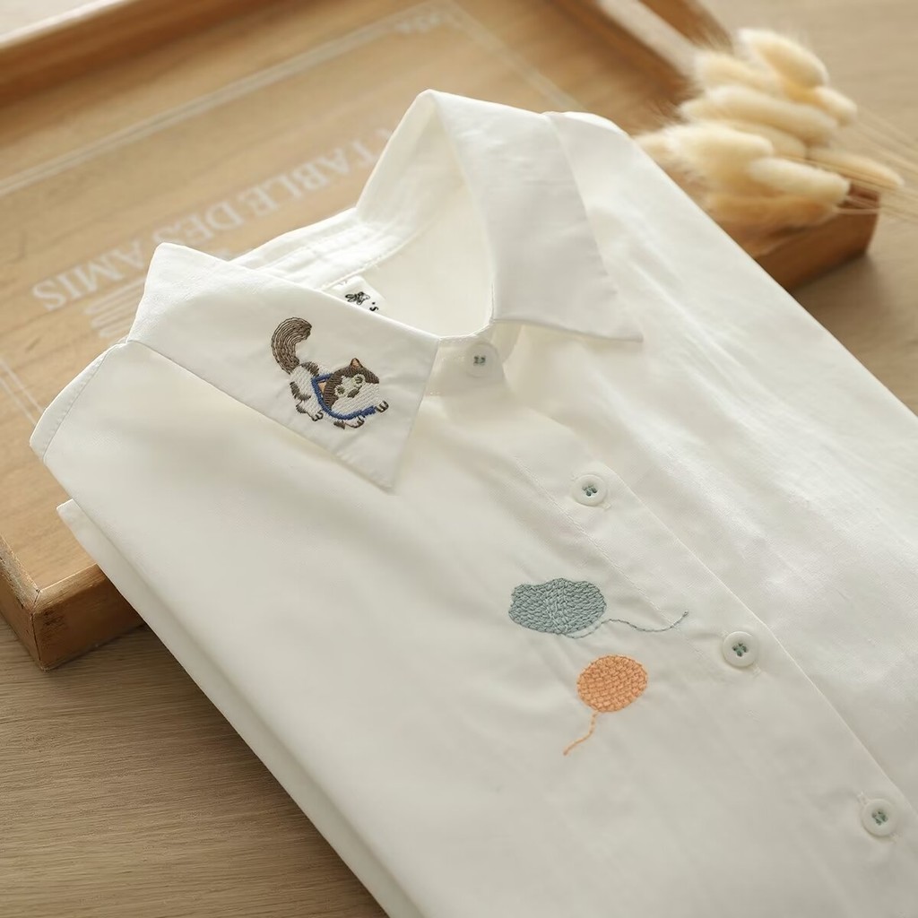 Áo sơ mi nữ tay ngắn họa tiết mèo cáo thêu, 100% cotton chất lượng cao, phù hợp mùa hè