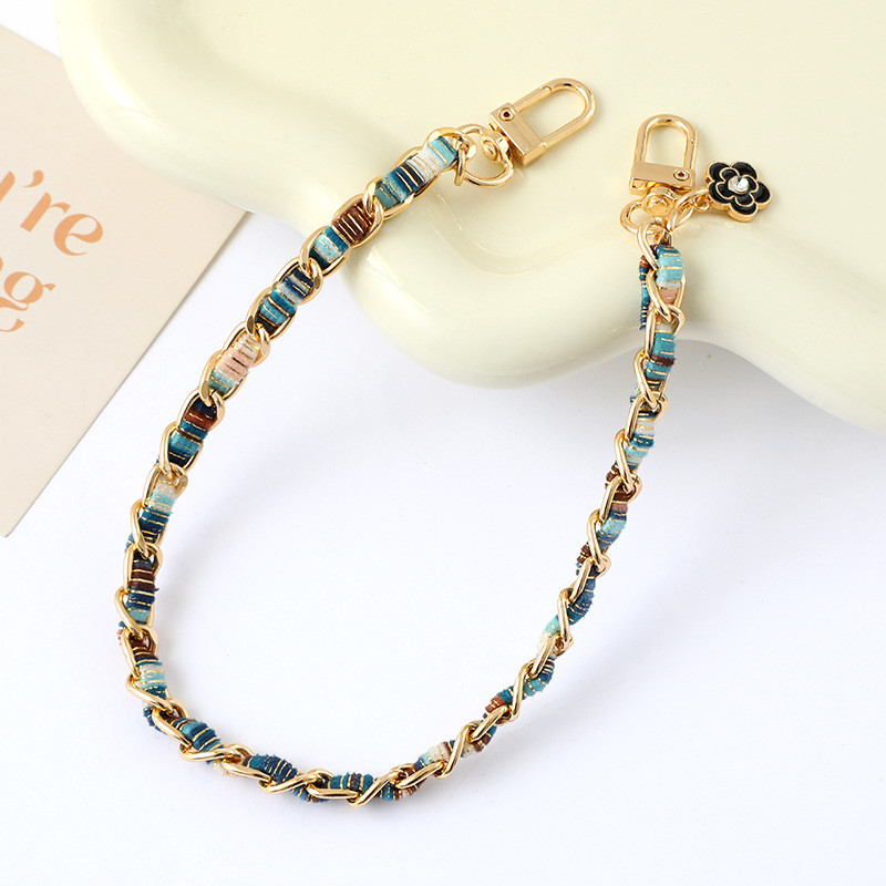 ((Hàng mới về) Phụ kiện điện thoại di động Phong cách Chanel Dệt tay bằng vải sơn Dây chuyền cầm tay Túi phù hợp có thể mang theo Móc treo chéo Móc khóa chống thất lạc