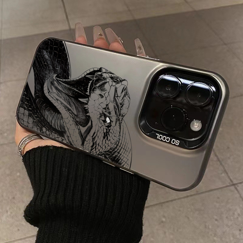 Dành Cho iPhone 11 16 14 15 12 13 Pro Max 8 7 Plus XR X XS Max SE2020 2022 Cool Black Snake IMD Metal Hard Shock Cover