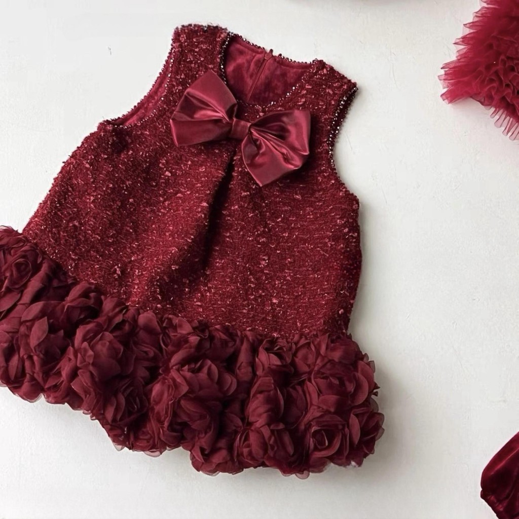 Hàng sẵn có cho bé gái Váy đỏ lông cừu lót mùa thu đông Phong cách mới Thời trang nơ công chúa Áo Vest đầm năm mới