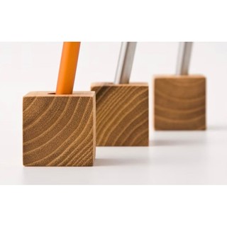 Kệ cắm bút bằng gỗ tự nhiên, giá cắm bút để bàn, cục chặn giấy đa năng