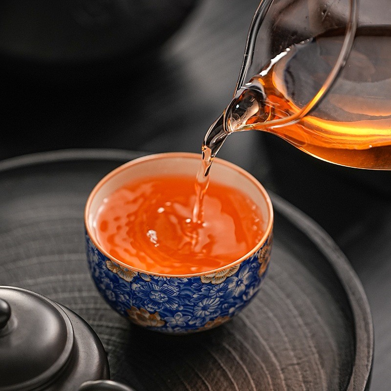 Chén Sứ Đức Hóa Men Tro Dùng Thưởng Trà Họa Tiết Đẹp Mắt