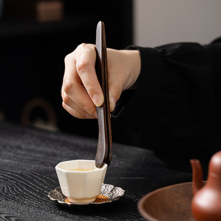 Quả óc chó Trà Lễ Kệ Sáu Quý Ông Bộ Phụ Kiện Daquan Trà Bàn Dao Trà Kẹp Trà Bàn Chải Trà Dụng Cụ Làm Trà Bộ Trà RYZF