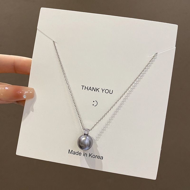 Mặt dây chuyền ngọc trai và zircon sang trọng cho xuân hè 2025, không phai màu
