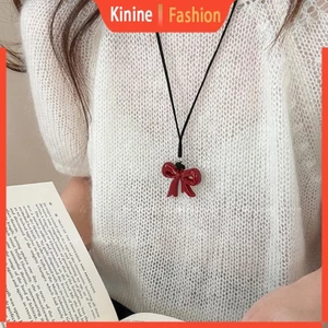 Mặt dây chuyền KIN Vòng cổ kết cấu nhựa Vòng cổ quyến rũ có mặt cho nữ sành điệu