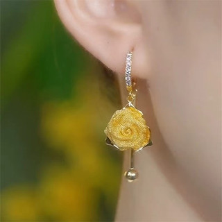 Bông tai hoa hồng kim cương cao cấp Phong cách mới Bông tai thiết kế thích hợp sang trọng nhẹ