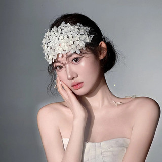 1 chiếc đeo đầu vòng cánh hoa trắng thủ công kiểu Pháp cổ điển với váy cưới cô dâu thanh lịch và phụ kiện trang điểm