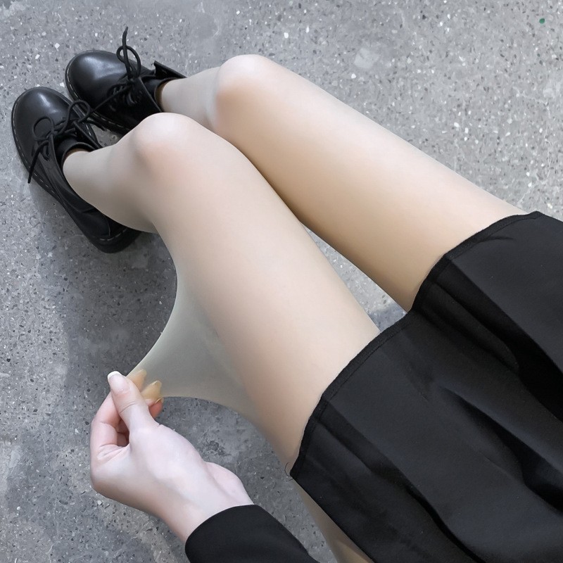Quần tất đen siêu mỏng có độ đàn hồi cao