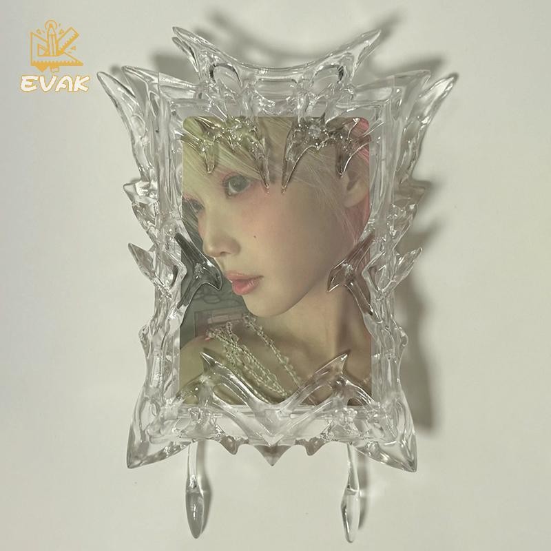 Alittlesetrtu Thẩm Mỹ 3D Trong Suốt Photocard Giá Đỡ Kpop Thẻ Bảo Vệ Nhỏ Thẻ Hiển Thị Cảm Giác Cao Cấp Bao VN