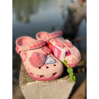 Dép sục classic loopy nữ, Sục loopy hồng tặng kèm charm y hình
