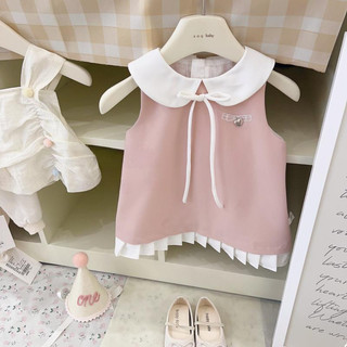 Mùa hè mới cô gái màu hồng đầm