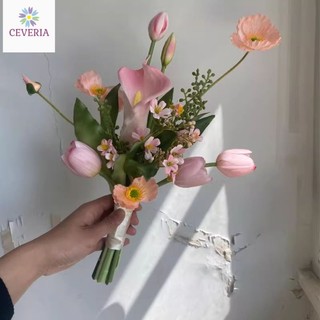 Bó hoa cưới cầm tay cô dâu màu hồng từ hoa Rum và anh túc H0120