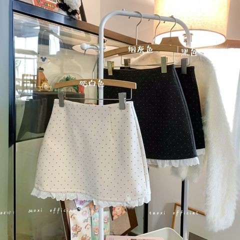 Polka dot skirts Váy bodycon ren phối midi kiểu ngắn