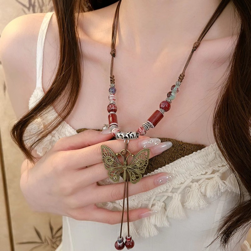 Vòng cổ retro boho cho phụ nữ, thiết kế bướm với đá đính nổi