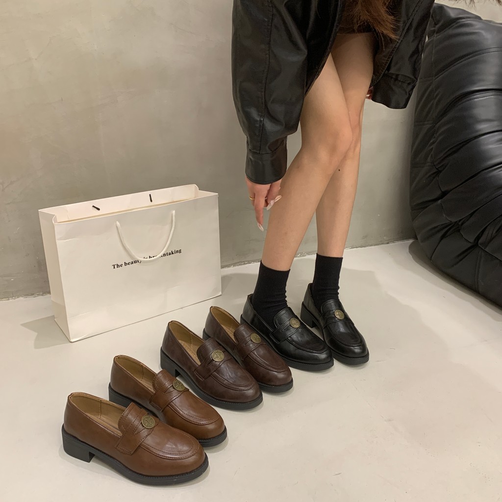 Atikota Nữ Đơn Giản Thường Ngày Đế Mềm Thoải Mái Mũi Tròn Retro Giày Ngoài Trời