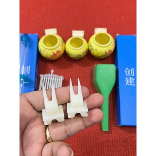 Combo Cóng sứ chào mào gắn sẵn tai tre (1 bộ cóng chợ ngẫu nhiên + 2 xiên tàu + 1 rọ + xúc nhựa + 2 cóng hút tàu)