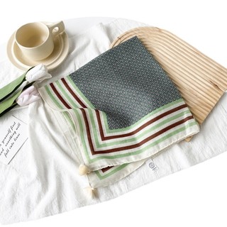 Tua Rua Khăn Nữ 2024 Mới Cảm Giác Cao Bắt Đầu Khăn Lụa In Vải Lanh Cotton Nhỏ Vuông Khăn Trang Trí Mặt Dây Chuyền