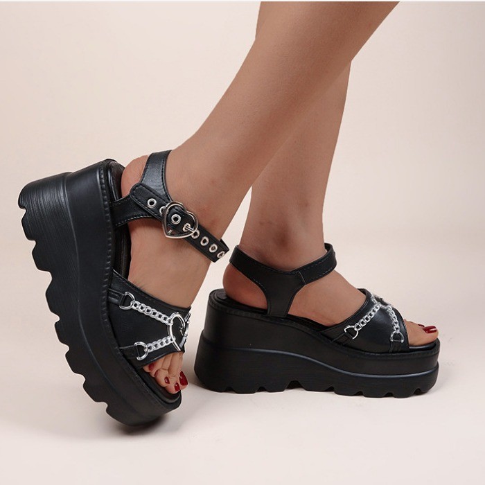 Giày Nữ Gothic Dây Xích Kim Loại Tình Yêu Bông Tai Kẹp ins Nền Tảng Đế Nêm Sandal