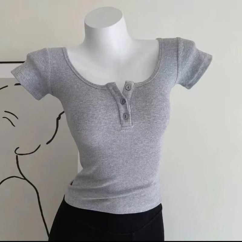 ￼A15 Áo Thun Tay Ngắn Cúc Cài Kiểu Croptop Chất Tăm size dưới 53kg mã ci98