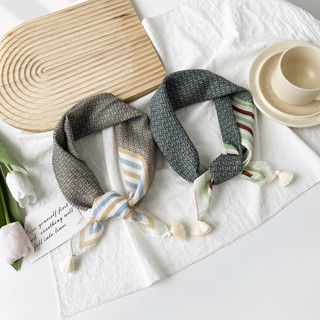 Tua Rua Khăn Nữ 2024 Mới Cảm Giác Cao Bắt Đầu Khăn Lụa In Vải Lanh Cotton Nhỏ Vuông Khăn Trang Trí Mặt Dây Chuyền