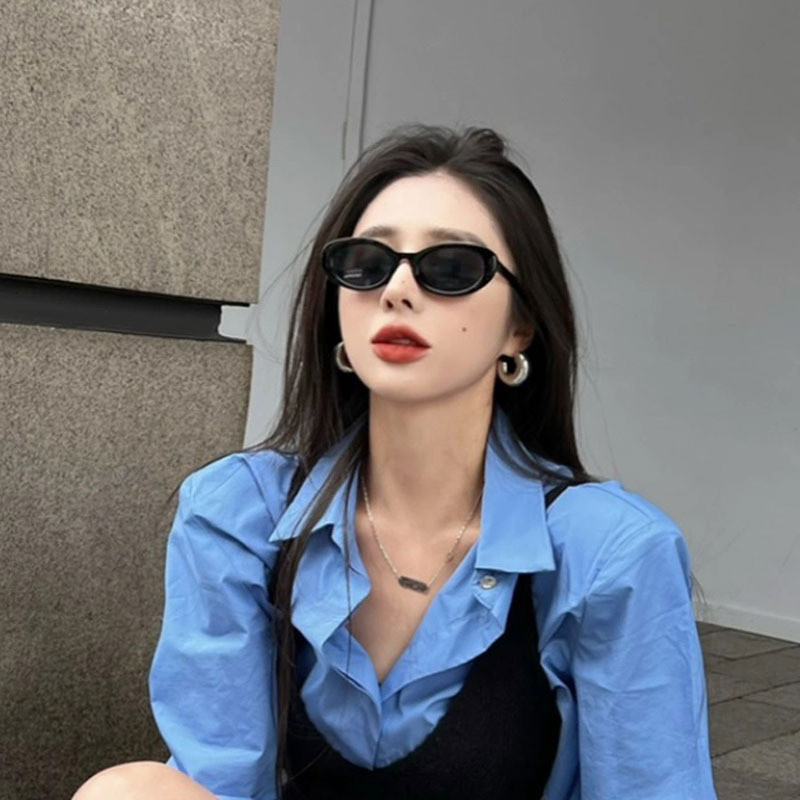 Kính râm mát nữ nam Hàn Quốc mắt kính không độ gọng cốt kim loại chống UV400 thời trang cháy phố 407
