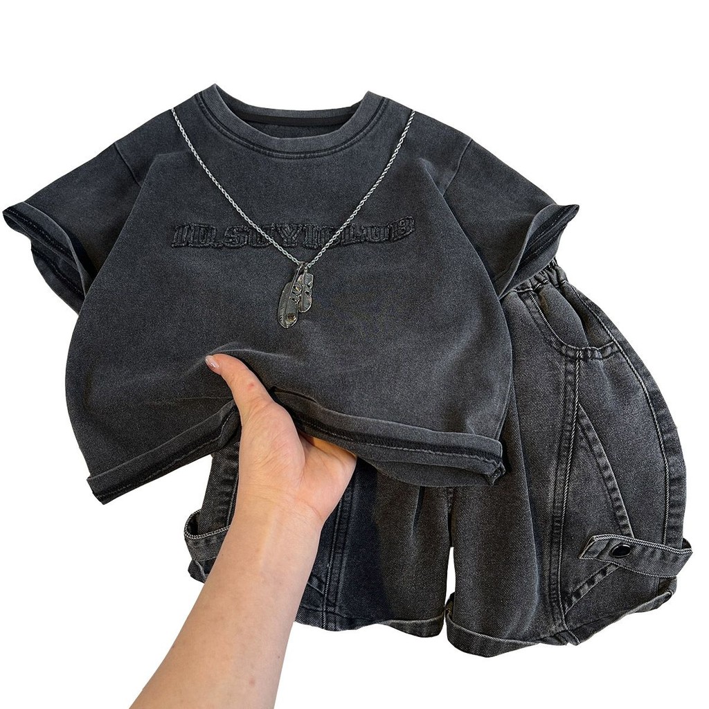 Bé Trai Phiên Bản Hàn Quốc Đẹp Trai Tay Ngắn Bộ Đồ Mùa Hè Cao Cấp Trẻ Em Mặc Áo Thun Quần Short Hai Mảnh Phù Hợp Với Hợp Thời Trang