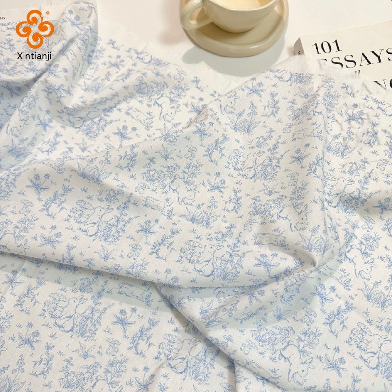 Vải cotton in hình thỏ và hoa cho DIY quần áo, chăn ga, rèm, khăn trải bàn TJ21937