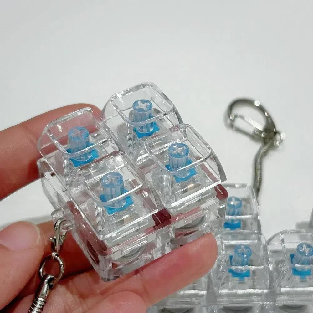 Bàn phím ngón tay SIMPLEAID, Tiện ích giảm căng thẳng Fidget Móc khóa, Thư giãn 4 / 5 phím Nút Keycap Pass The Time Pinch Toy Kids
