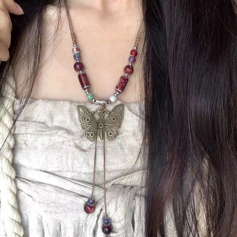 Vòng cổ retro boho cho phụ nữ, thiết kế bướm với đá đính nổi